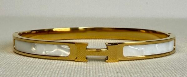 Gold & Pearlescent H Bangle