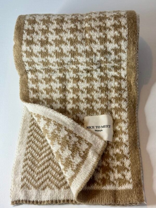 Cream & Beige Dogtooth Scarf